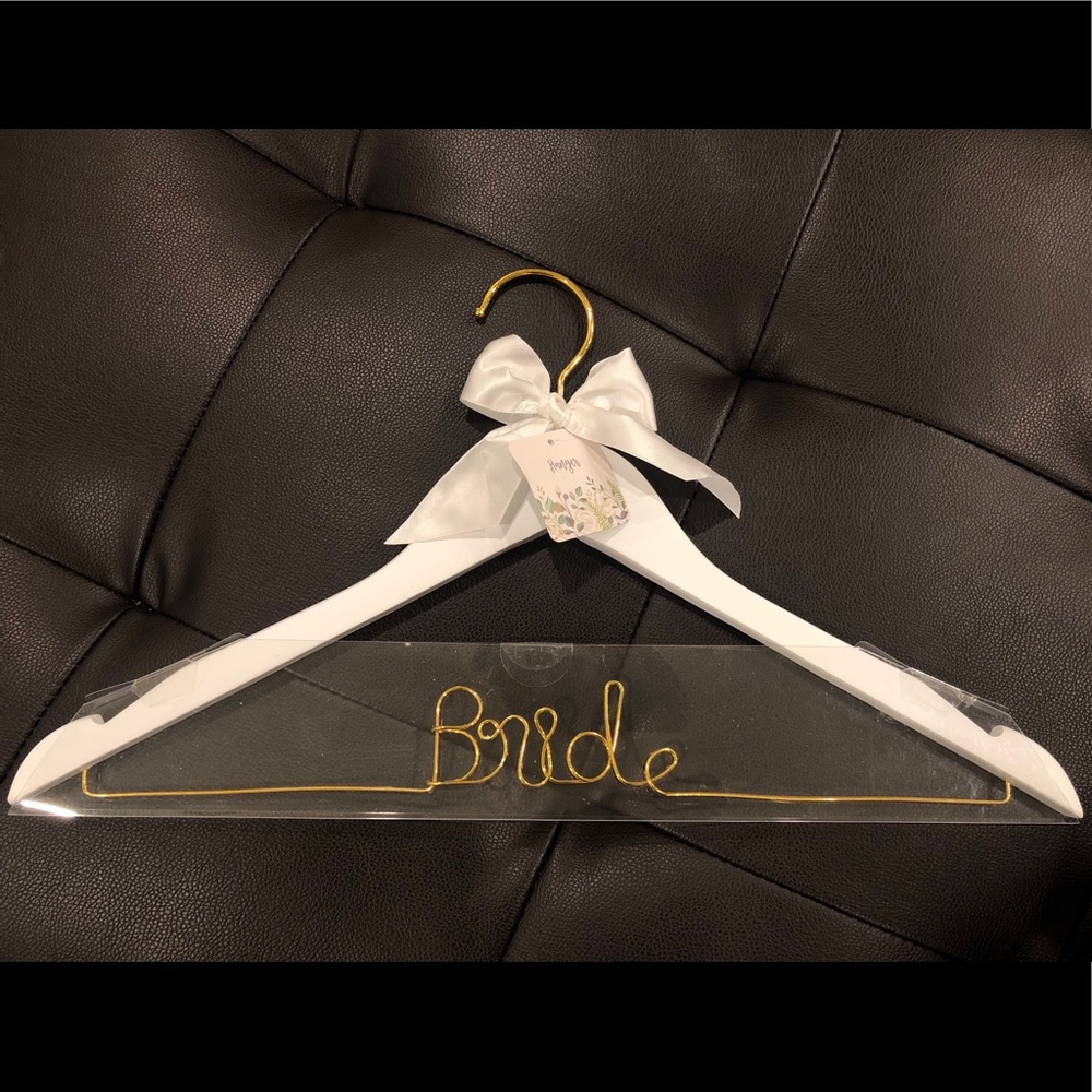 Bridal Hanger